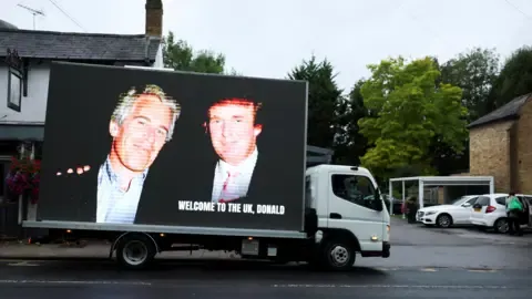 Several Detentions Made Following Trump and Jeffrey Epstein Pictures Displayed on Windsor Castle